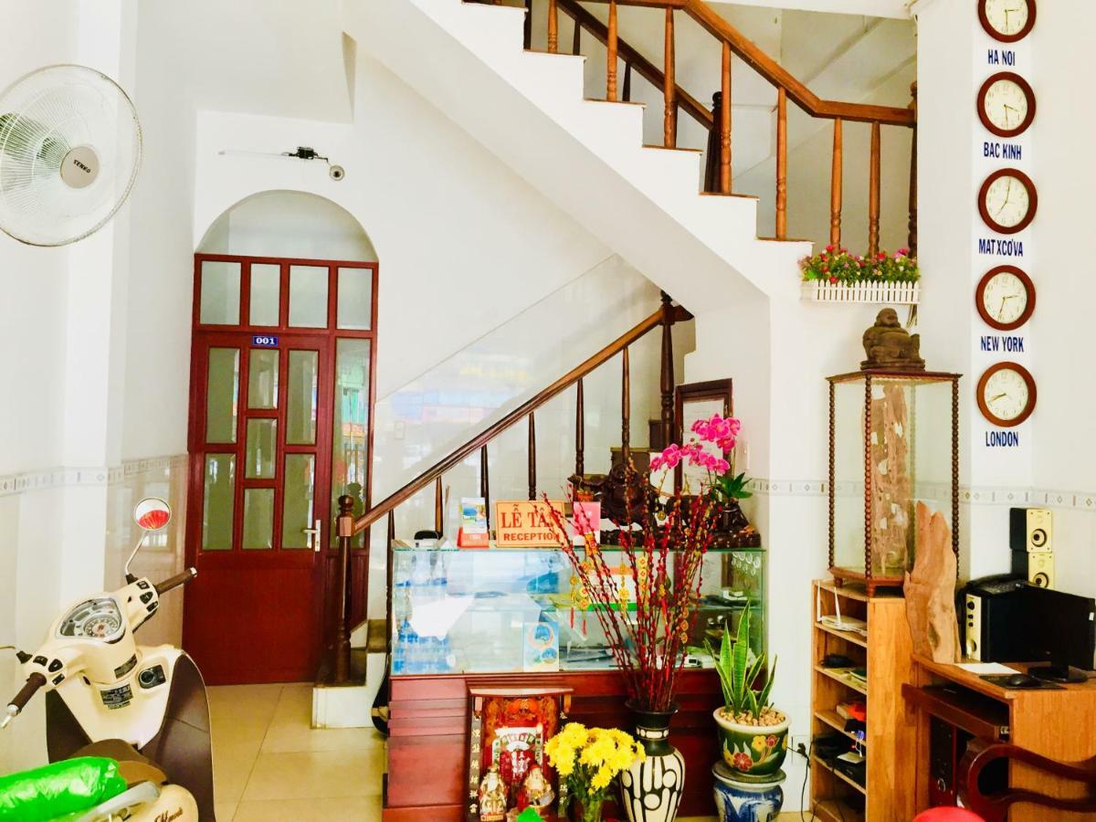 Hotel Hong Hac Nha Trang Esterno foto
